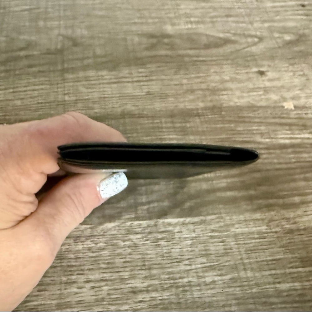 Black Leather Slim Card Holder - Picture 7 of 10
